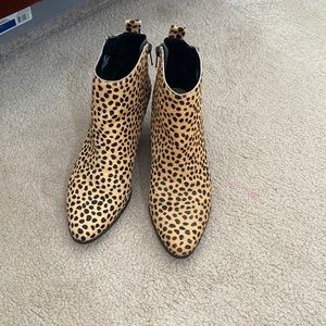 Sole society animal print booties with zippers on both sides.